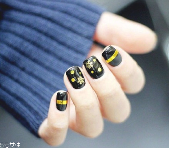 2019流行美甲圖片 2019美甲新款 2019流行美甲圖片 2019美甲新款