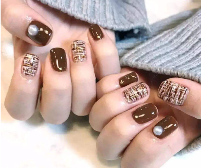 2019流行美甲圖片 2019美甲新款 2019流行美甲圖片 2019美甲新款