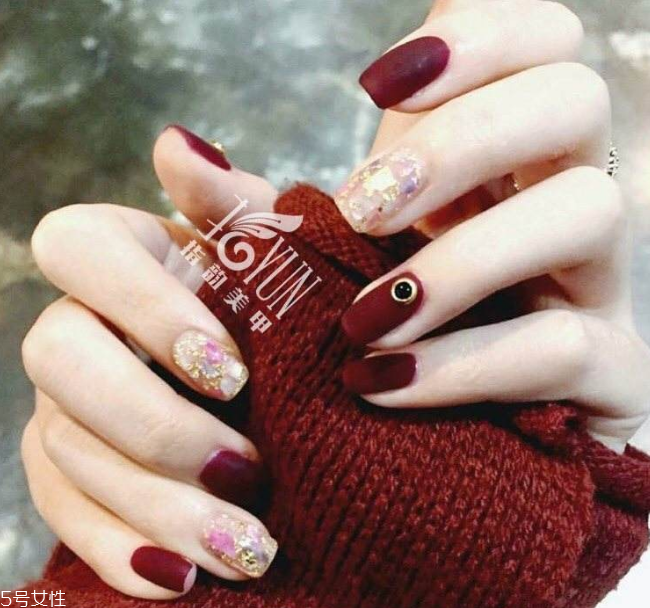 2019流行美甲圖片 2019美甲新款 2019流行美甲圖片 2019美甲新款