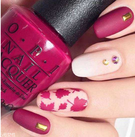 2019流行美甲圖片 2019美甲新款 2019流行美甲圖片 2019美甲新款