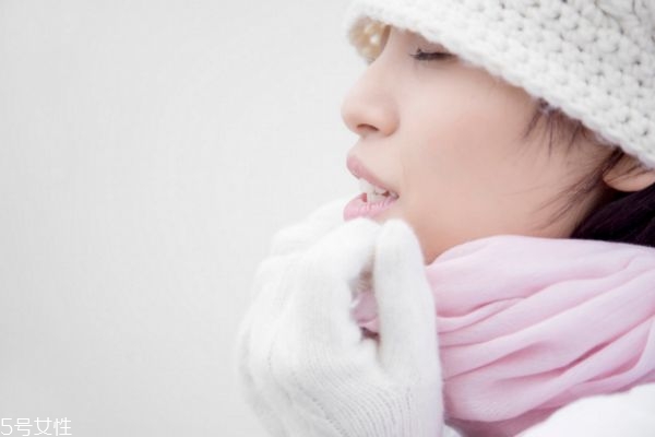 嚴(yán)寒中重點保暖哪些部位 嚴(yán)寒中重點保暖哪些部位