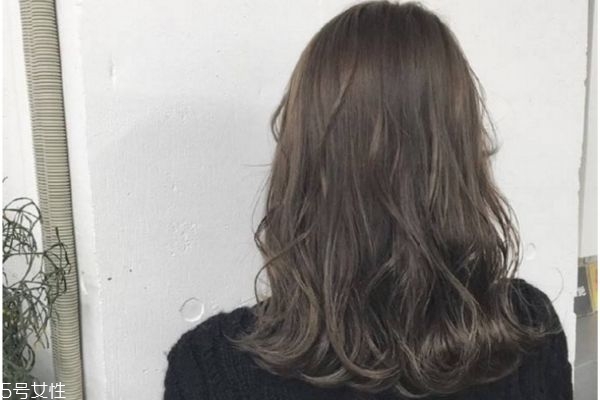 2019流行的發(fā)型女 2019發(fā)型流行趨勢(shì)女 2019流行的發(fā)型女 2019發(fā)型流行趨勢(shì)女