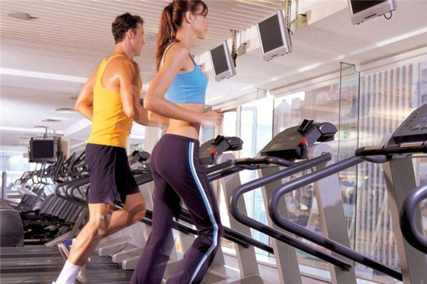 健身休息日做什么 讓肌肉好好放松 健身休息日做什么 讓肌肉好好放松