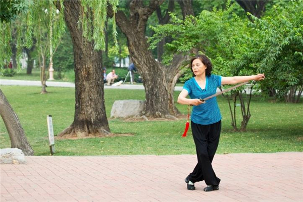 晨練后多久可以洗澡 等心率平緩 晨練后多久可以洗澡 等心率平緩