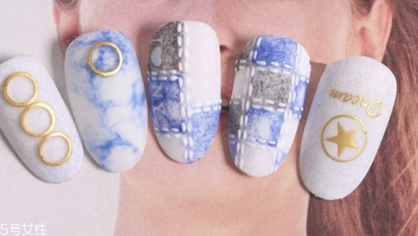 日系田園風(fēng)美甲怎么做 絲絨美甲做法教程 日系田園風(fēng)美甲怎么做 絲絨美甲做法教程