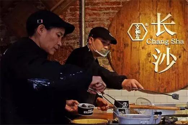 安踏kt4臭豆腐配色多少錢 一雙有味道的鞋 安踏kt4臭豆腐配色多少錢 一雙有味道的鞋