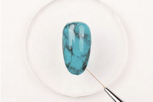 藍(lán)色鉆石美甲教程 藍(lán)色小花美甲教程 藍(lán)色鉆石美甲教程 藍(lán)色小花美甲教程