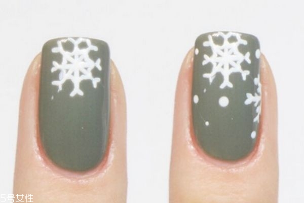 圓點(diǎn)愛心美甲教程 線條美甲教程 圓點(diǎn)愛心美甲教程 線條美甲教程
