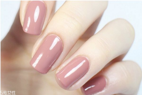 圓點(diǎn)愛心美甲教程 線條美甲教程 圓點(diǎn)愛心美甲教程 線條美甲教程