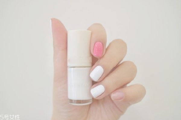 火烈鳥美甲怎么做 教你動物美甲怎么做 火烈鳥美甲怎么做 教你動物美甲怎么做