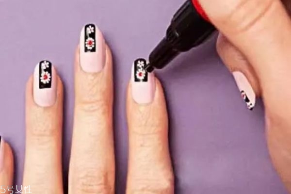 撞色豹紋美甲教程 日系美甲教程 撞色豹紋美甲教程 日系美甲教程