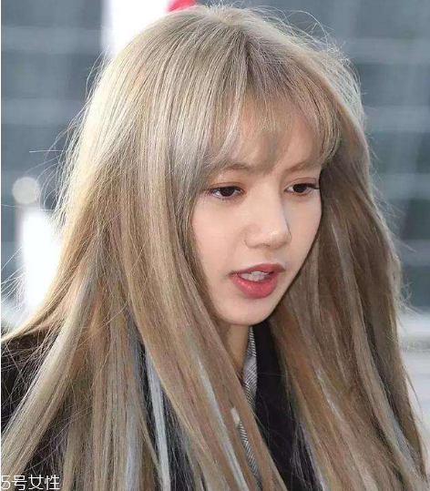 2019流行什么發(fā)色 你和女神之間只差一款流行發(fā)色 2019流行什么發(fā)色 你和女神之間只差一款流行發(fā)色