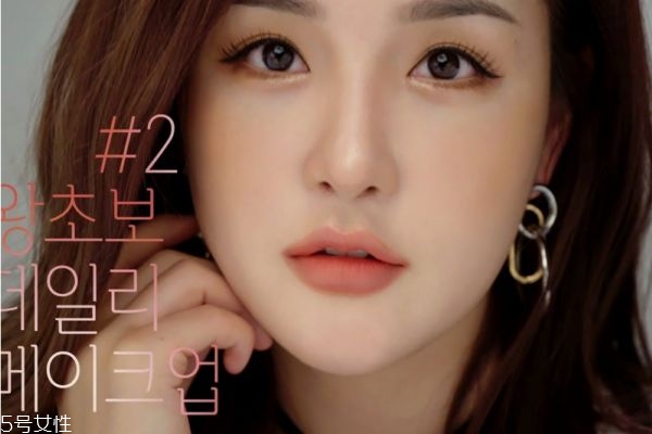 溫柔的秋冬妝 冬季妝容教程 溫柔的秋冬妝 冬季妝容教程