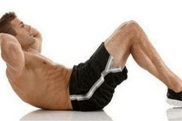 卷腹會(huì)不會(huì)駝背 姿勢要正確 卷腹會(huì)不會(huì)駝背 姿勢要正確