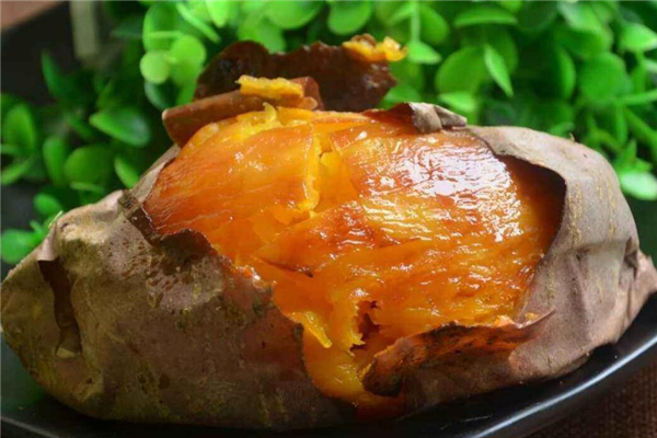 烤紅薯的熱量高嗎 過量食用會發(fā)胖 烤紅薯的熱量高嗎 過量食用會發(fā)胖