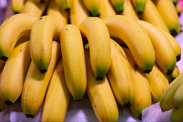 草莓和香蕉可以一起吃嗎？小心脾胃虛寒