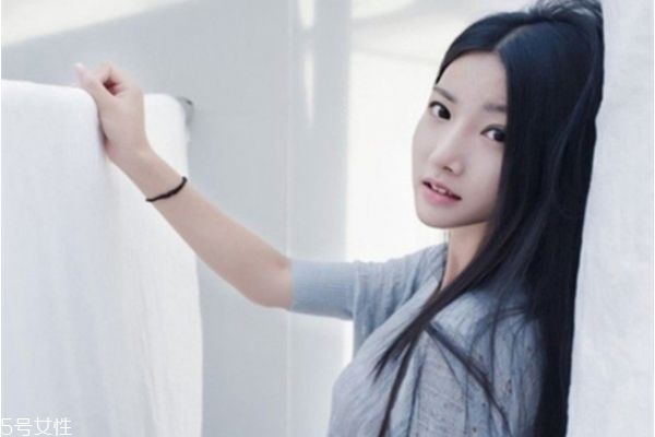 什么時候拉直頭發(fā)好 拉直頭發(fā)后什么時候 什么時候拉直頭發(fā)好 拉直頭發(fā)后什么時候