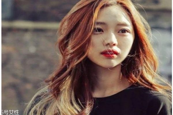 長卷發(fā)圖片2019款 大卷長發(fā)圖片 長卷發(fā)圖片2019款 大卷長發(fā)圖片