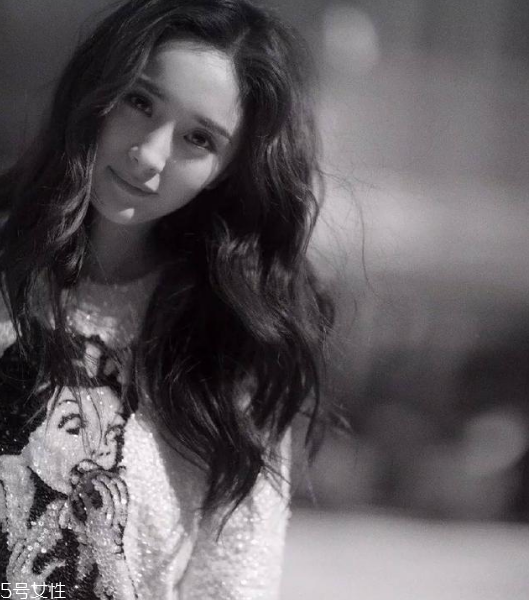 各種長(zhǎng)卷發(fā)名稱及圖片 長(zhǎng)卷發(fā)圖集 各種長(zhǎng)卷發(fā)名稱及圖片 長(zhǎng)卷發(fā)圖集