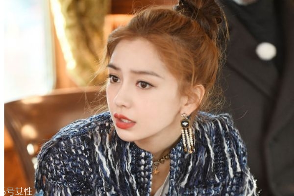 長(zhǎng)臉適合什么發(fā)型 長(zhǎng)臉女生禁忌的發(fā)型 長(zhǎng)臉適合什么發(fā)型 長(zhǎng)臉女生禁忌的發(fā)型