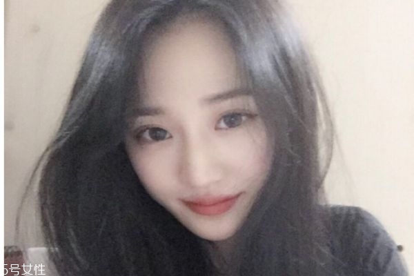 寬臉適合什么發(fā)型 寬臉女生適合的發(fā)型 寬臉適合什么發(fā)型 寬臉女生適合的發(fā)型