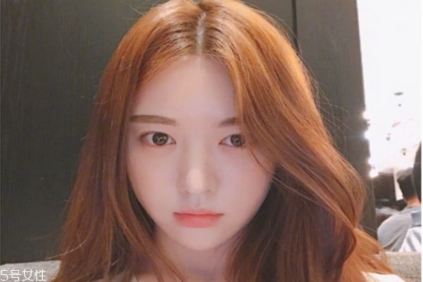 蜜茶棕是什么顏色 暖色系發(fā)色圖片 蜜茶棕是什么顏色 暖色系發(fā)色圖片