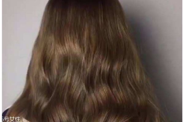 蜜茶棕是什么顏色 暖色系發(fā)色圖片 蜜茶棕是什么顏色 暖色系發(fā)色圖片