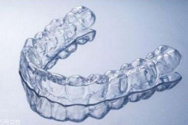 牙齒整形有哪些方法 關(guān)于牙齒整形的那些事 牙齒整形有哪些方法 關(guān)于牙齒整形的那些事