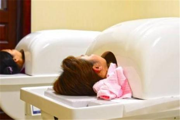 中藥熏蒸有效滋潤皮膚使之健康長壽 中藥熏蒸有效滋潤皮膚使之健康長壽