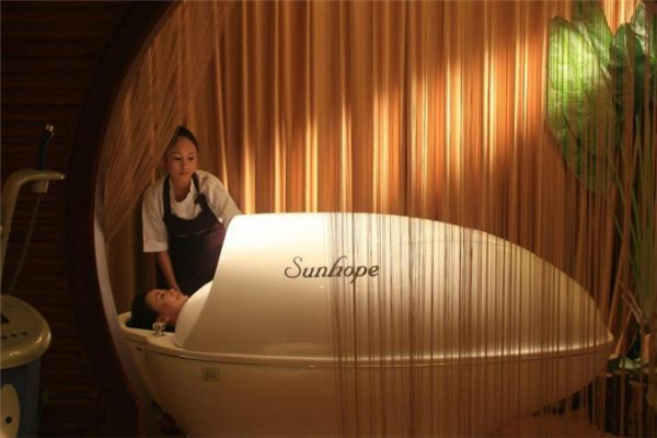 中藥熏蒸有效滋潤皮膚使之健康長壽 中藥熏蒸有效滋潤皮膚使之健康長壽