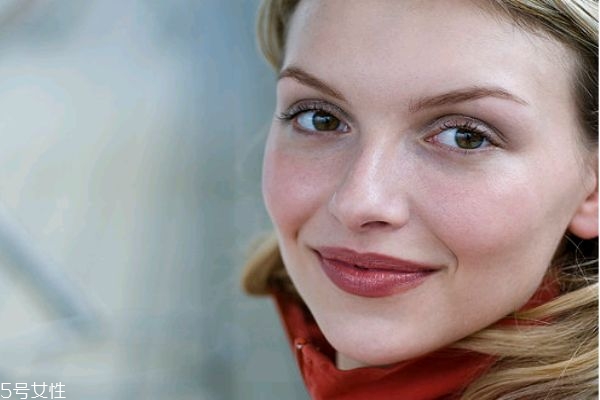 什么臉型適合打蘋果肌 哪些人群不適合打蘋果肌 什么臉型適合打蘋果肌 哪些人群不適合打蘋果肌