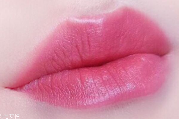 蜜絲佛陀魅惑潤澤修護(hù)唇膏哪個顏色好看 蜜絲佛陀魅惑潤澤修護(hù)唇膏哪個顏色好看