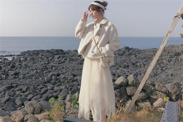 冬天相親穿什么衣服好 溫柔大方氣質(zhì)過人 冬天相親穿什么衣服好 溫柔大方氣質(zhì)過人