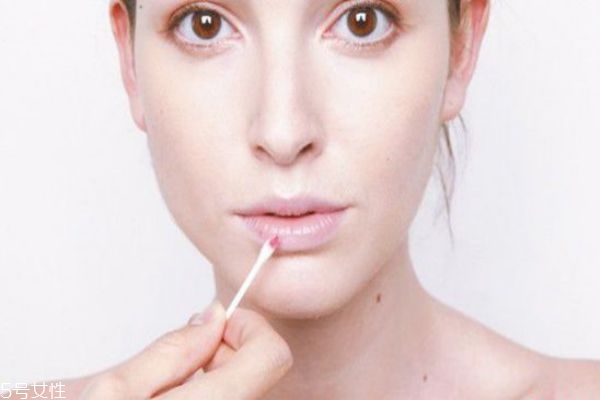 怎么除黃氣 如何解決皮膚暗黃 怎么除黃氣 如何解決皮膚暗黃