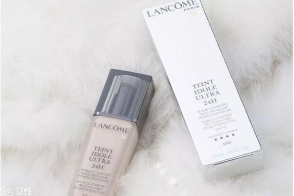 控油粉底液有哪些 油性皮膚適合什么粉底液 控油粉底液有哪些 油性皮膚適合什么粉底液