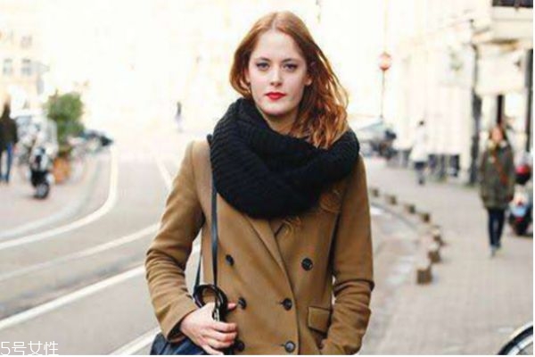 小豆棕頭發(fā)顯白嗎 小豆棕相似色 小豆棕頭發(fā)顯白嗎 小豆棕相似色