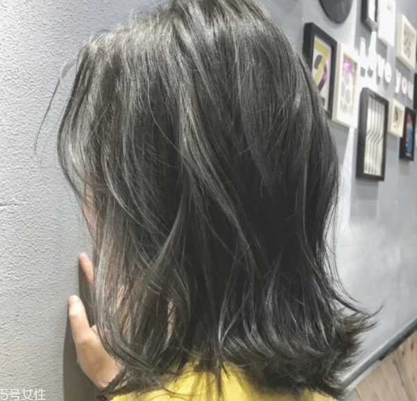 棕灰色頭發(fā)需要漂嗎 棕灰色頭發(fā)圖片 棕灰色頭發(fā)需要漂嗎 棕灰色頭發(fā)圖片