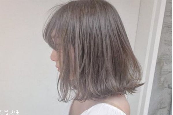 棕色發(fā)色適合什么膚色 深棕色和淺棕色的區(qū)別 棕色發(fā)色適合什么膚色 深棕色和淺棕色的區(qū)別