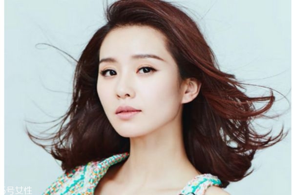 小豆棕適合黃皮膚嗎 什么人適合染小豆棕 小豆棕適合黃皮膚嗎 什么人適合染小豆棕