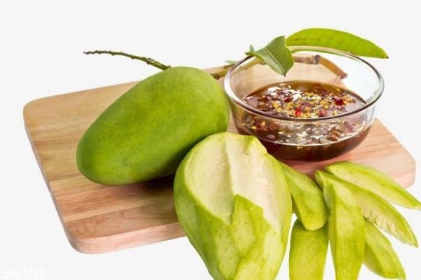 生芒果怎么吃最好吃 這樣吃最好吃 生芒果怎么吃最好吃 這樣吃最好吃