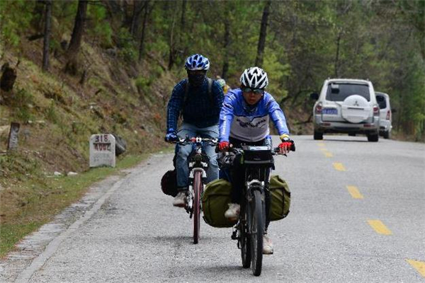 騎行可以鍛煉腹肌嗎 效果不太明顯 騎行可以鍛煉腹肌嗎 效果不太明顯