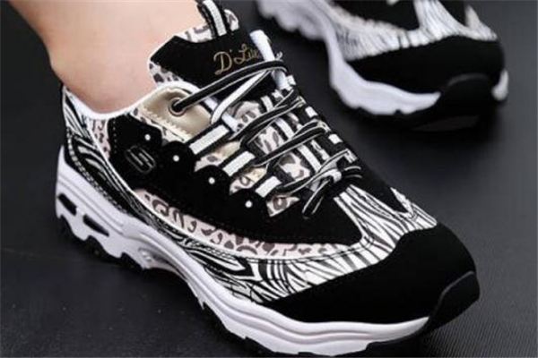 斯凱奇和新百倫哪個好 品牌優(yōu)勢不同 斯凱奇和新百倫哪個好 品牌優(yōu)勢不同