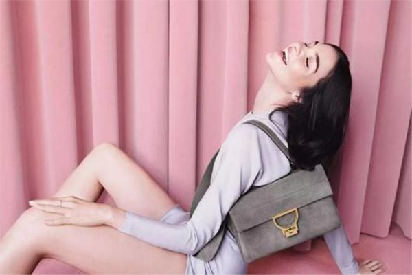 coccinelle中文叫什么 意大利爆款包包 coccinelle中文叫什么 意大利爆款包包