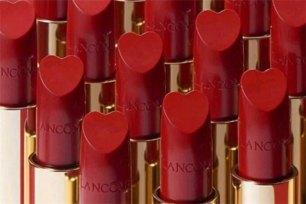 2019蘭蔻情人節(jié)心形口紅價(jià)格 別致口紅造型 2019蘭蔻情人節(jié)心形口紅價(jià)格 別致口紅造型