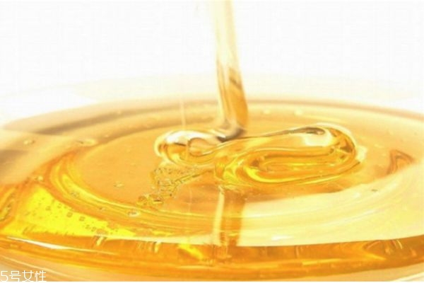 蜂蜜橄欖油面膜可以天天用嗎 蜂蜜橄欖油面膜的作用 蜂蜜橄欖油面膜可以天天用嗎 蜂蜜橄欖油面膜的作用