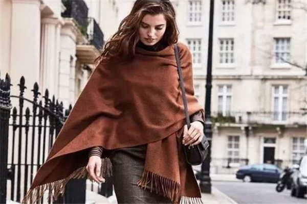 冬天的衣服怎么疊省空間 收納高手來教你 冬天的衣服怎么疊省空間 收納高手來教你