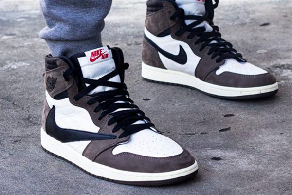 travis scott聯(lián)名aj1反鉤發(fā)售日期 喬丹親自上腳款 travis scott聯(lián)名aj1反鉤發(fā)售日期 喬丹親自上腳款