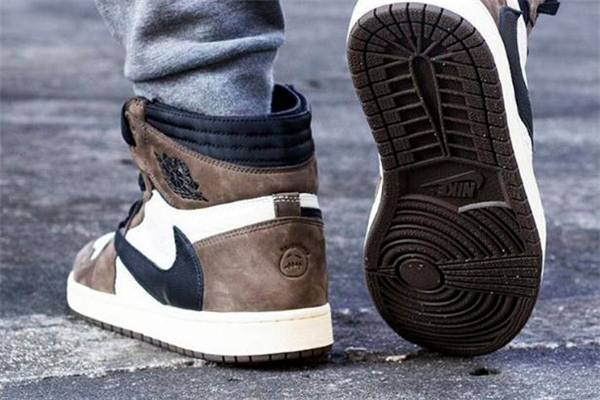 travis scott聯(lián)名aj1反鉤發(fā)售日期 喬丹親自上腳款 travis scott聯(lián)名aj1反鉤發(fā)售日期 喬丹親自上腳款