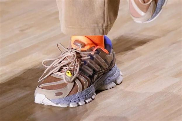 李寧2019紐約時(shí)裝周新品預(yù)覽 中國李寧強(qiáng)勢登陸