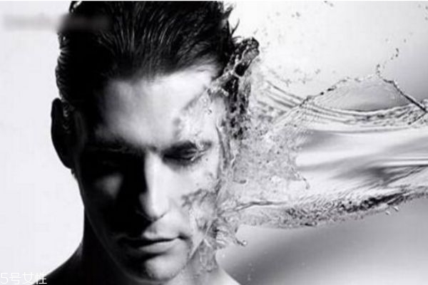 男明星怎么護(hù)膚 男人護(hù)膚的三大要點(diǎn) 男明星怎么護(hù)膚 男人護(hù)膚的三大要點(diǎn)